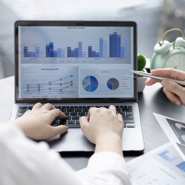 OBM - Social media invest OBM - Social media invest
